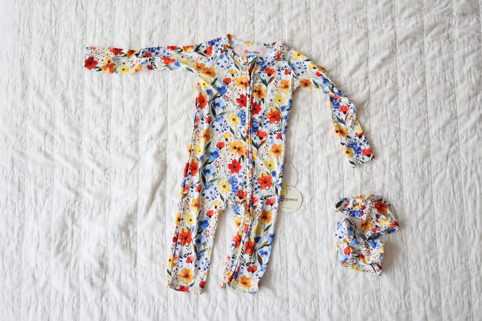 EZgoesit Grow-With-Me™ Bamboo Baby Sleeper & Romper - Detachable Feet, Sensitive Skin - Image 4
